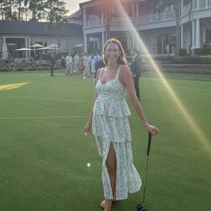 Meet your Posher, Camille